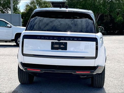 Used 2025 Land Rover Range Rover Long Wheelbase SE AWD/4WD image 6
