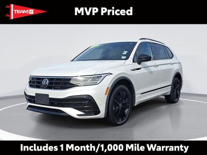 Used 2022 Volkswagen Tiguan SE R-Line
