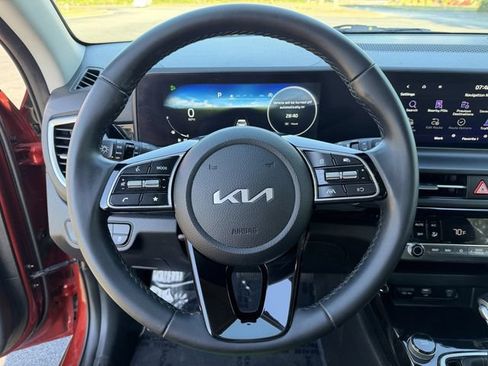 Certified 2024 Kia Seltos S AWD/4WD image 17