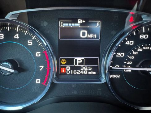 Used 2018 Subaru Forester 2.5i Limited AWD/4WD image 32