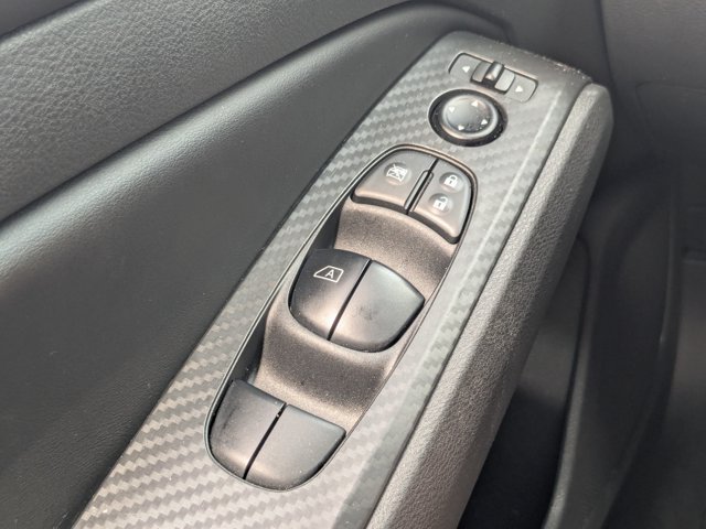 Used 2024 Nissan Altima 2.5 SV w/ SV Premium Package AWD/4WD image 12