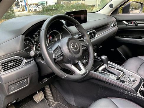 Used 2025 MAZDA CX-5 Carbon Edition image 14