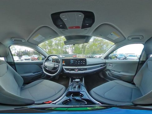 Used 2025 Kia K4 FWD image 40