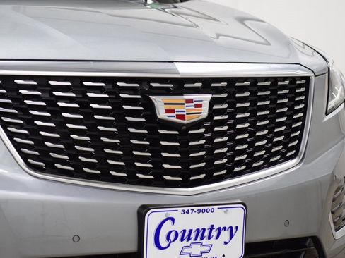 Used 2024 Cadillac XT5 Premium Luxury w/ Technology Package image 11