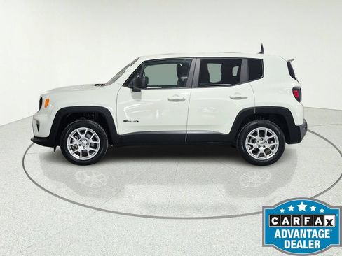 Used 2023 Jeep Renegade Latitude AWD/4WD image 4