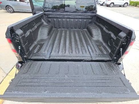 Used 2023 Nissan Frontier Pro-X w/ Tow Package RWD image 27