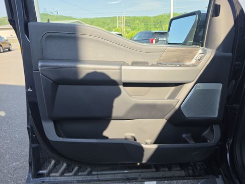 Used 2024 Ford F150 Lariat w/ Equipment Group 502A High AWD/4WD image 19