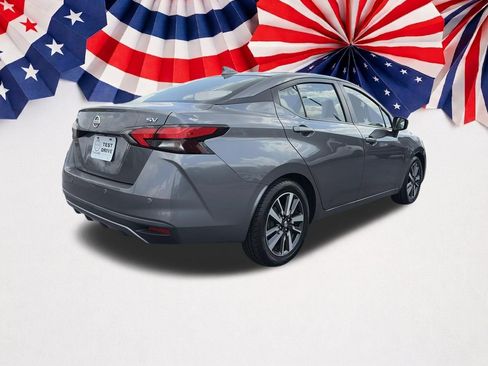 Used 2020 Nissan Versa SV FWD image 18
