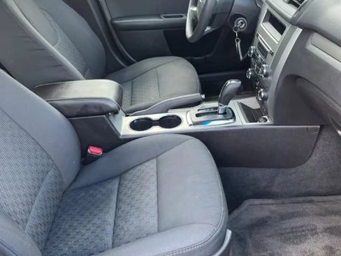 Used 2012 Ford Fusion SE FWD image 11
