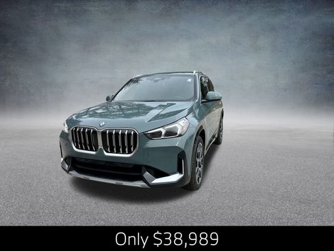 Certified 2025 BMW X1 xDrive28i w/ Convenience Package AWD/4WD image 4