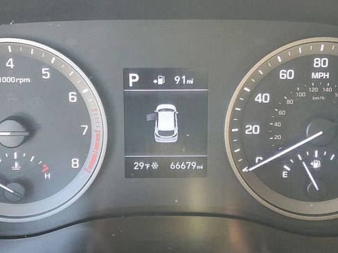 Used 2021 Hyundai Tucson SE FWD image 14