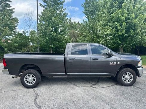 Used 2016 RAM 2500 Tradesman w/ Chrome Appearance Group AWD/4WD image 2