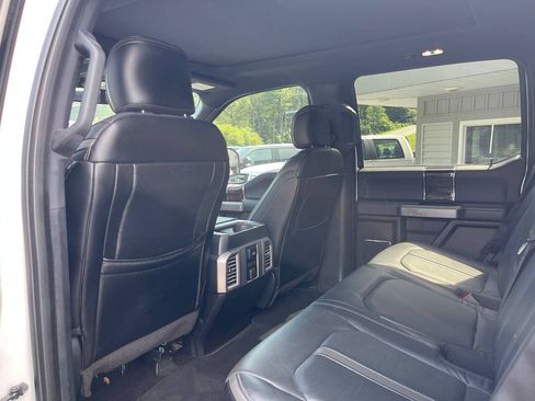Used 2016 Ford F150 Platinum w/ Equipment Group 701A Luxury AWD/4WD image 30