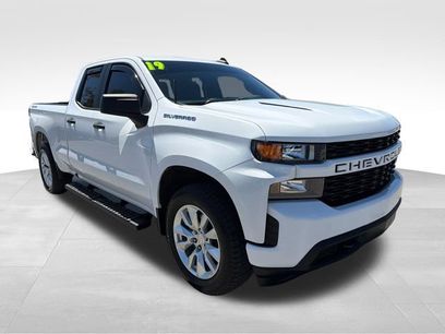 Used 2019 Chevrolet Silverado 1500 Custom w/ Custom Convenience Package