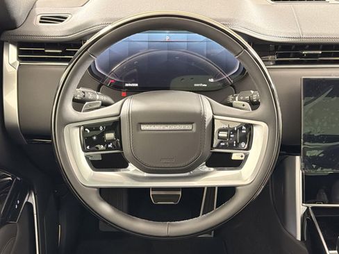New 2026 Land Rover Range Rover Long Wheelbase SE AWD/4WD image 11