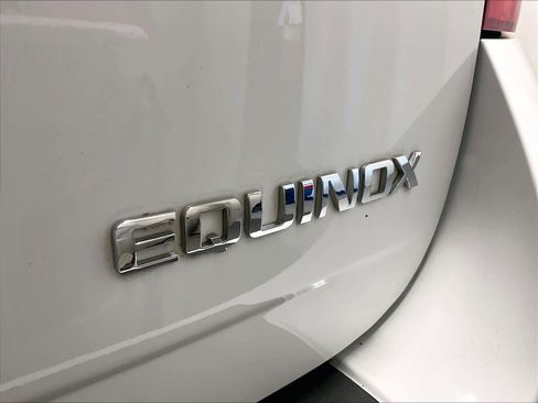 Used 2015 Chevrolet Equinox LS image 28