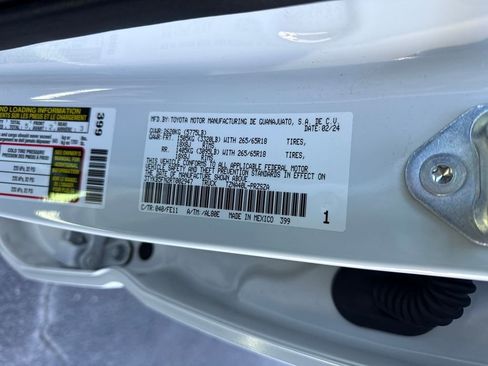 Used 2024 Toyota Tacoma TRD Sport image 30