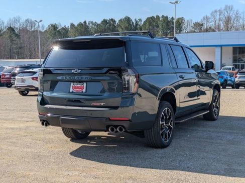 New 2026 Chevrolet Suburban RST w/ Comfort Package image 2