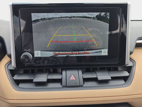 Used 2025 Toyota RAV4 XLE w/ Convenience Package AWD/4WD image 24