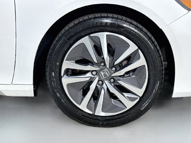 Used 2021 Honda Accord EX image 31