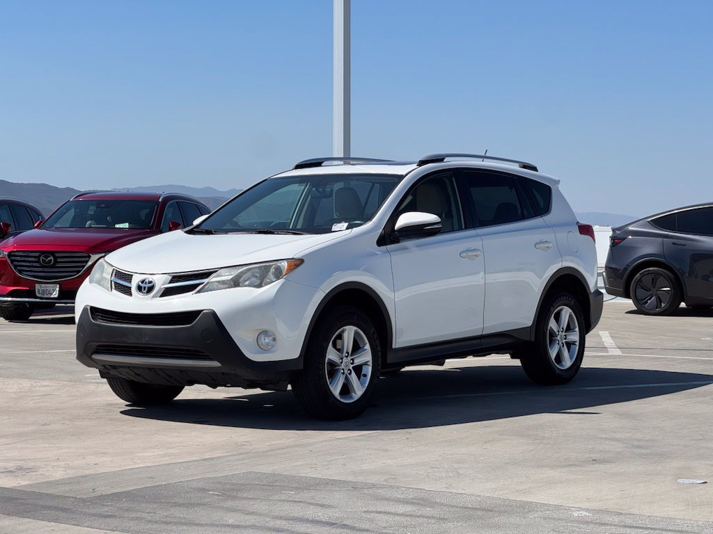 Used 2014 Toyota RAV4 XLE FWD image 6