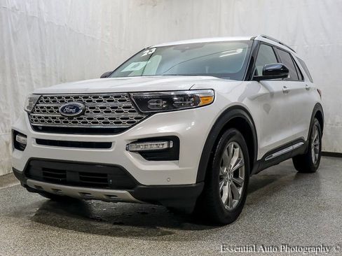 Used 2023 Ford Explorer Limited w/ Equipment Group 301A image 2