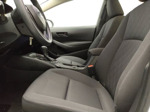 Used 2024 Toyota Corolla LE FWD image 17