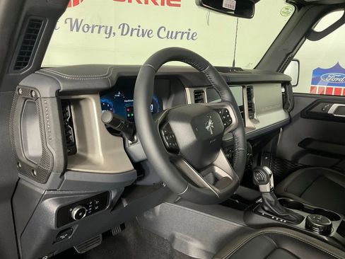 New 2026 Ford Bronco Outer Banks AWD/4WD image 13