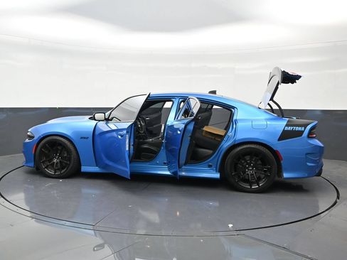 Used 2023 Dodge Charger Scat Pack w/ Daytona Edition Group RWD image 30