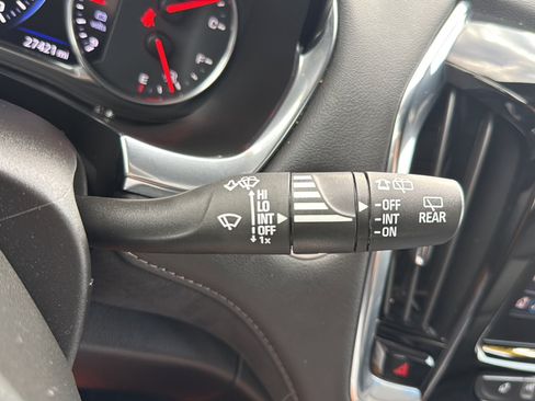 Certified 2023 Chevrolet Traverse High Country AWD/4WD image 35