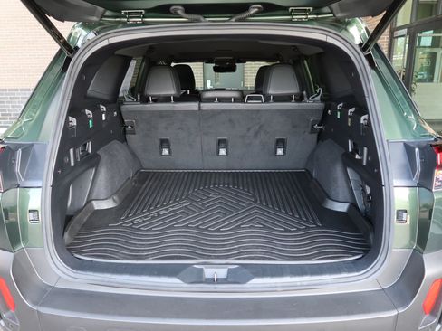 Certified 2026 Subaru Outback Premium AWD/4WD image 33