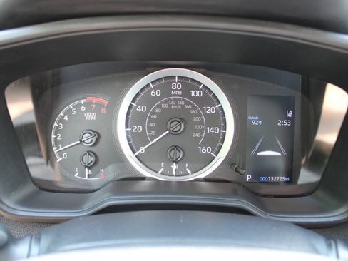 Used 2021 Toyota Corolla LE FWD image 34
