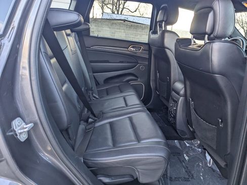 Used 2015 Jeep Grand Cherokee Summit w/ Platinum Series Group image 30