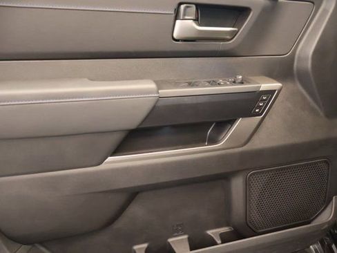 New 2026 Toyota Tundra Platinum AWD/4WD image 9