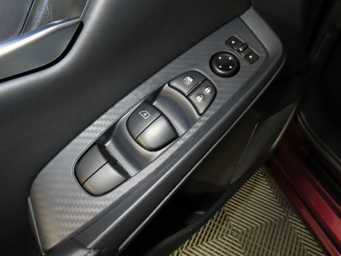 Certified 2025 Nissan Sentra SV image 45