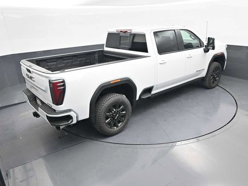 New 2026 GMC Sierra 2500 AT4 w/ AT4 Premium Plus Package AWD/4WD image 34