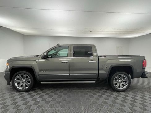 Used 2017 GMC Sierra 1500 Denali w/ Denali Ultimate Package AWD/4WD image 11