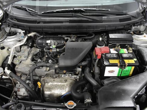 Used 2013 Nissan Rogue S FWD image 25