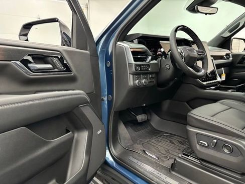 New 2026 GMC Yukon Denali w/ Denali Reserve Package image 20