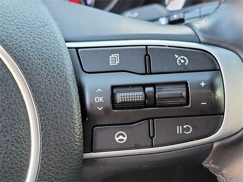 Used 2022 Kia K5 GT-Line image 23