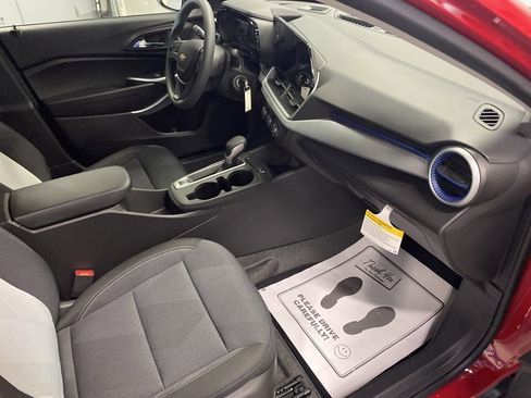 New 2026 Chevrolet Trax LS w/ LS Convenience Package image 15