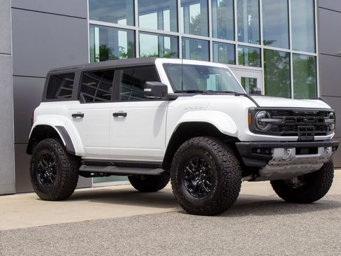 Used 2024 Ford Bronco Raptor AWD/4WD image 3