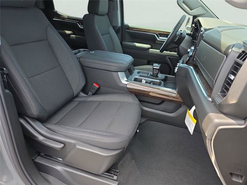 New 2026 GMC Sierra 1500 Elevation AWD/4WD image 10