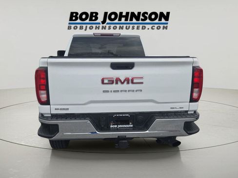 Used 2020 GMC Sierra 2500 SLE AWD/4WD image 2