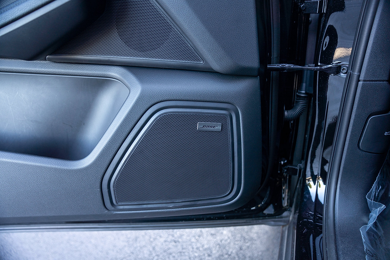 Certified 2026 Porsche Macan AWD/4WD image 19