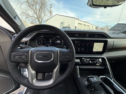 New 2026 GMC Sierra 1500 Denali image 13