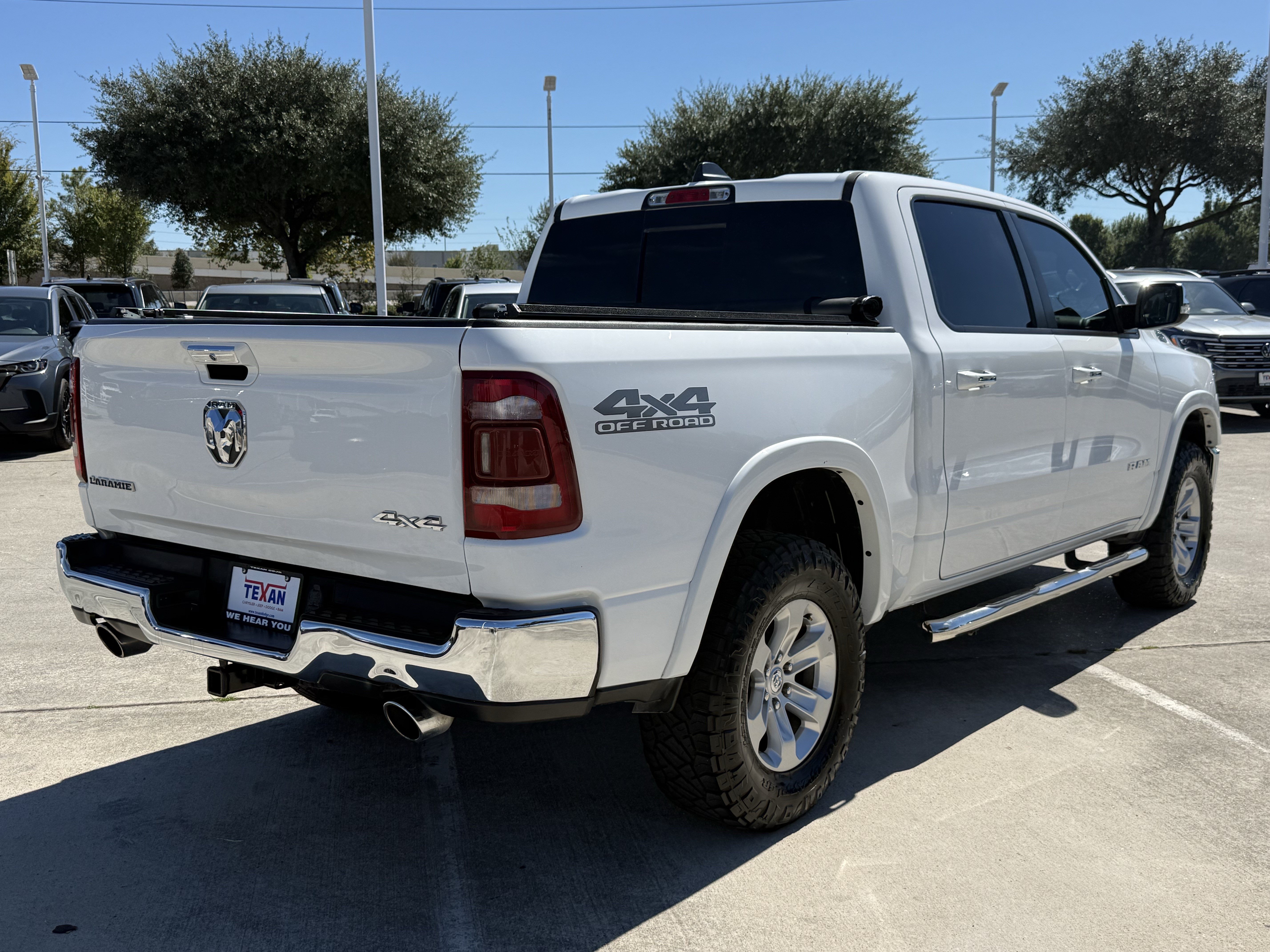 Used 2020 RAM 1500 Laramie w/ Off Road Group AWD/4WD image 5