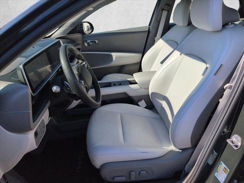 Used 2023 Hyundai Ioniq 6 SEL image 16