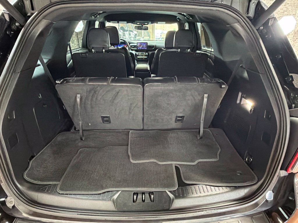 Used 2022 Ford Explorer ST w/ ST Street Pack RWD image 16