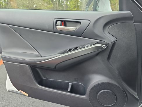 Used 2025 Lexus IS 350 F Sport image 29